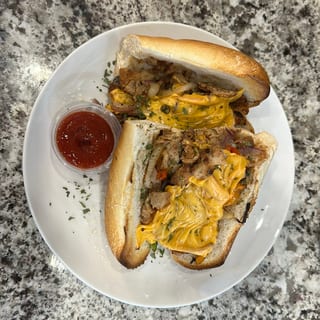 CHICKEN CHEESESTEAK