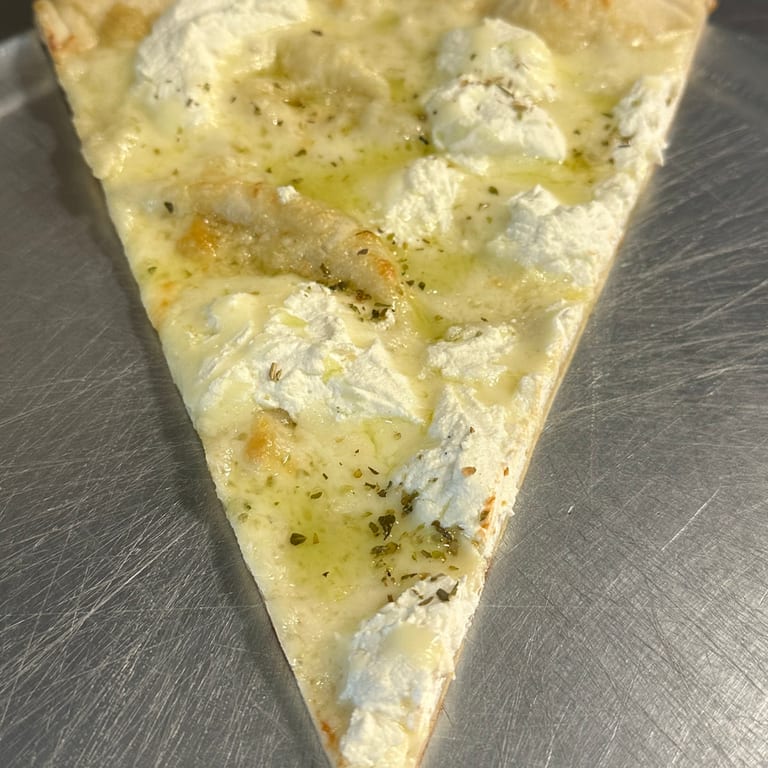 Delicious White Pizza Options